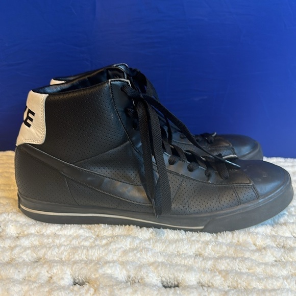 Nike Sweet Classic High Top Black Leather White Mens Size 12 main image 7